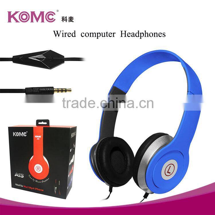 Phone accessories headset popular stereo headphones silicone earphone headset, headphone with mic