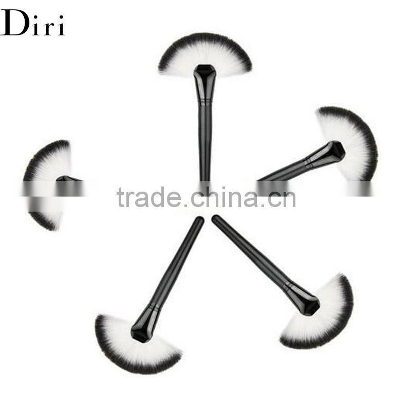 Fan brush custom logo make up powder brushes and free sample
