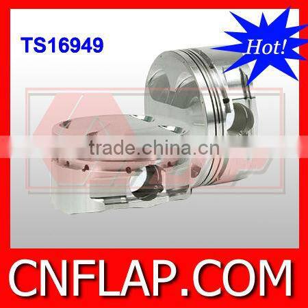 Chainsaw piston