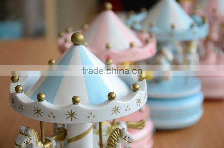 N533 Wooden Music Box Wooden Carousel Christmas Gift Decoration