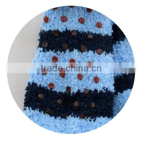 Non-slip design soft animal floor socks with cute 3D animial