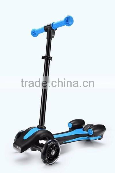 Latest Arrival Kids Electric Spray Scooter, 4.5inch 3 Wheel Electric Scooter With LED Light For Kids