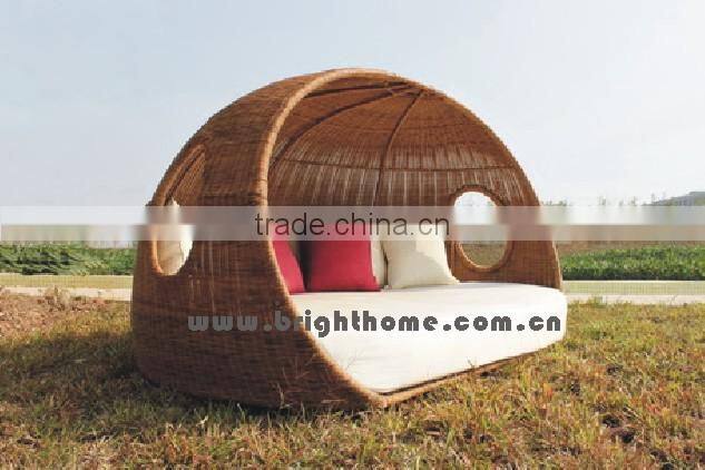 Outdoor Leisure Patio Rattan Garden Modern Dining Lying Bed