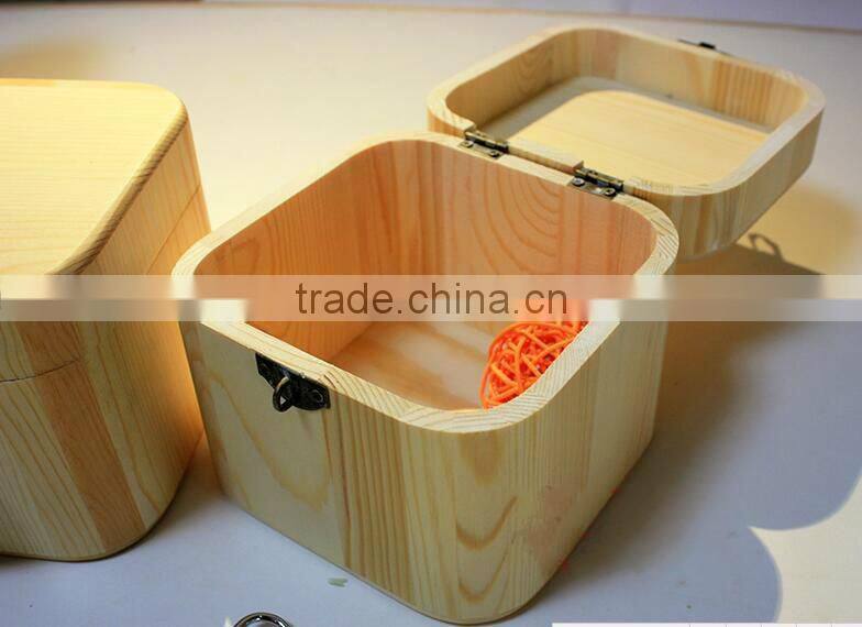 Eco-friendly wood locked storage box