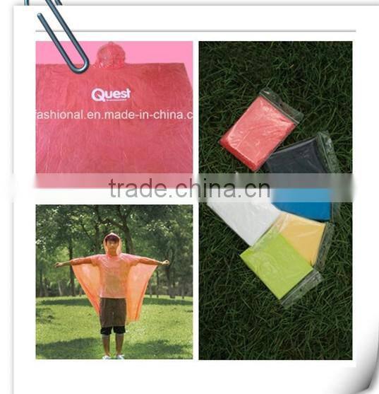 Fashion women Waterproof resuable cheap clear plastic raincoats