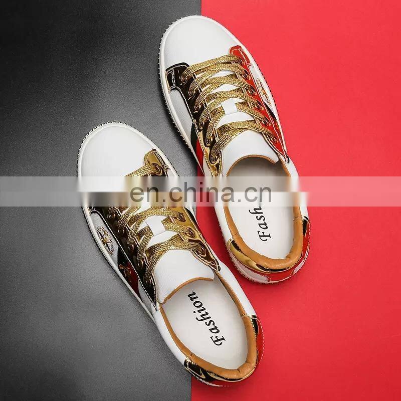 Wholesale men and women casual small White Sports Skateboard Shoes Bee sports shoes jogging shoes 36-44