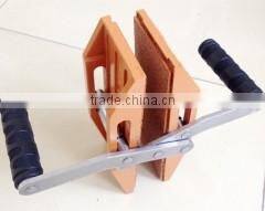 Stone hand carrying clamp