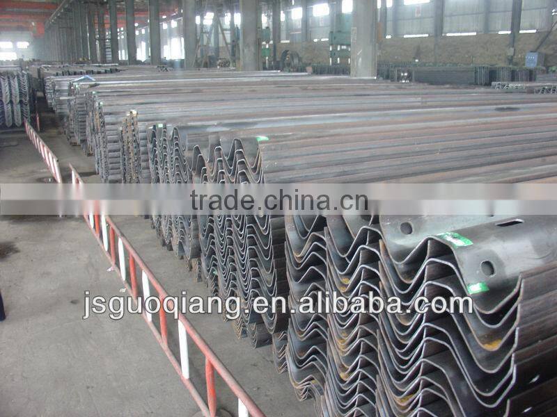 guardrail road crash barrier