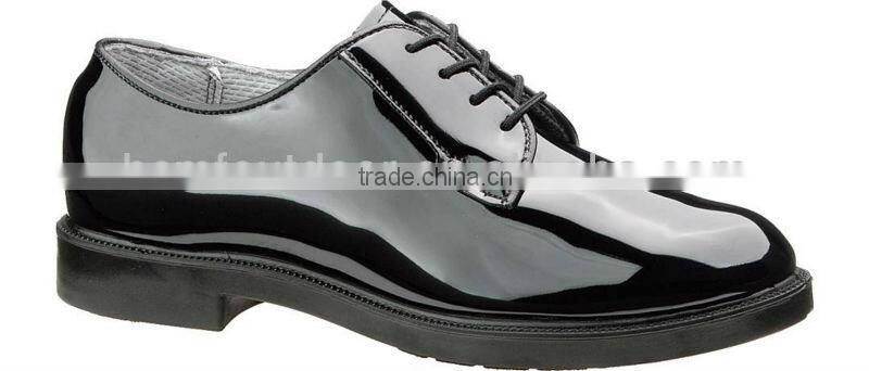 Dress shoes