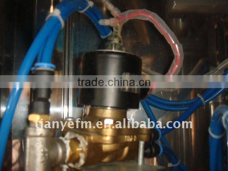 TW-1001 Garlic peeling machine India (video)