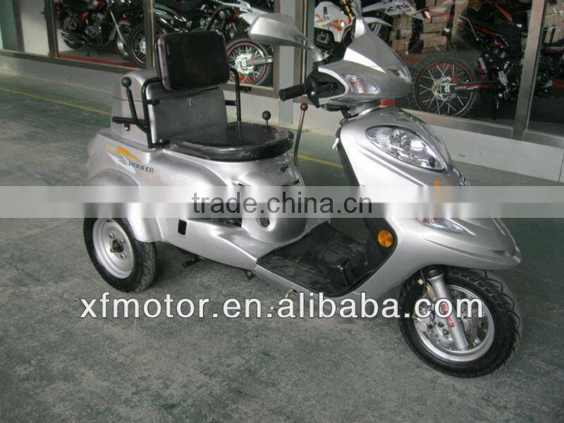 110cc tricycle for deformed man
