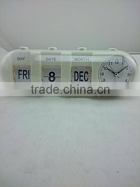 Flip-Date Retro Alarm Clock With Calendar/date table clock/table alarm clock