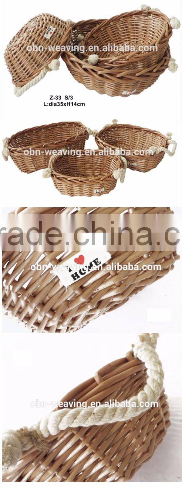 China customized cheap decorative stylish christmas empty mini gift wicker baskets wholesale