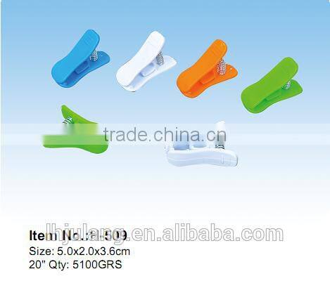 Hotsell Plastic clothes pegs / plastic clothes pegs