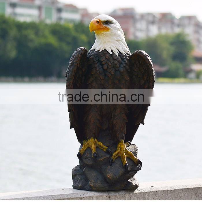 wholesale home decor high quality fiberglass eagle animal resin sculptures