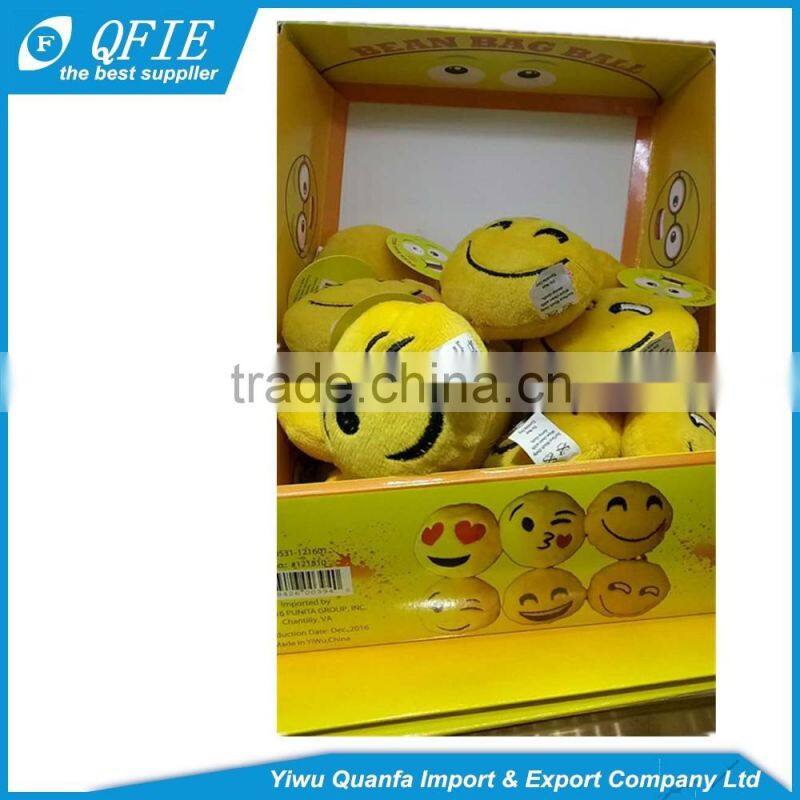 Wholesale 5cm emoji keychain for capsule vending machine