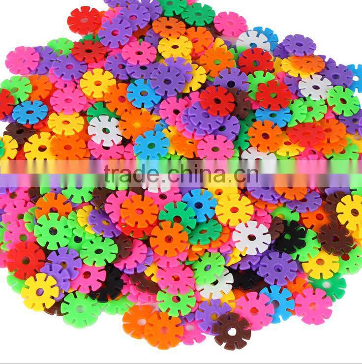 Plastic Children Educational Toys SnowFlakes Building Blocks toys 100pcs/bag