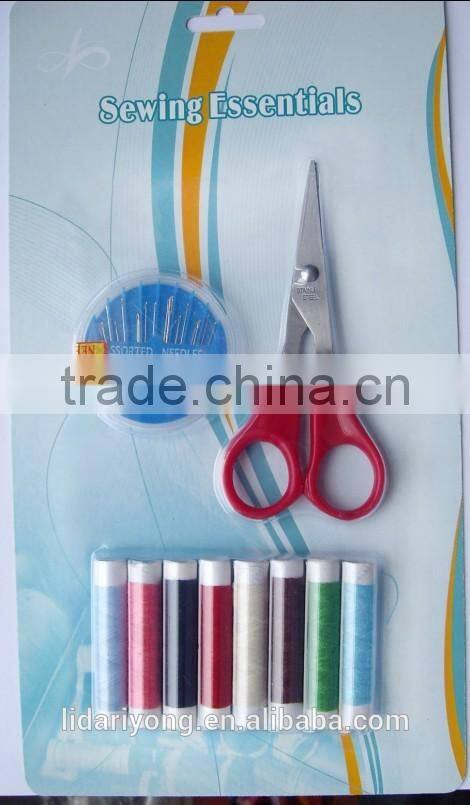 polyester hand sewing thread with scissors and hand needles compact