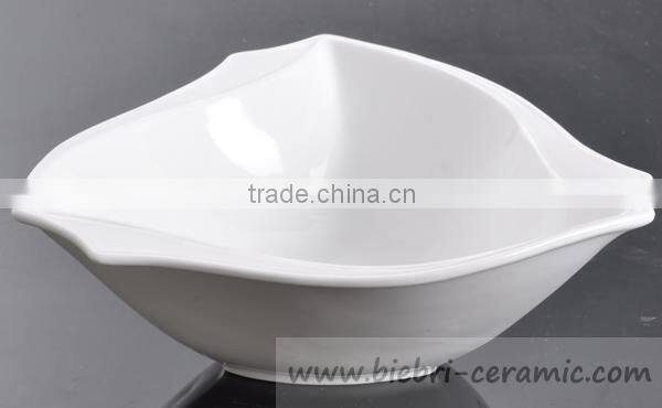 Plain White Color Triangle Pasta Cereal Serving Porcelain Bowls For Hotel And Restaurant