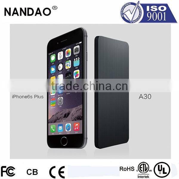 2016 Portable 8000 mAH Mobile Phone Charging Station