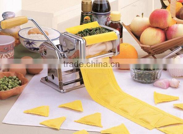 Triangle Shaped Ravioloni Machine/ Samosa Snack Food Maker/ Italian Pasta Machine