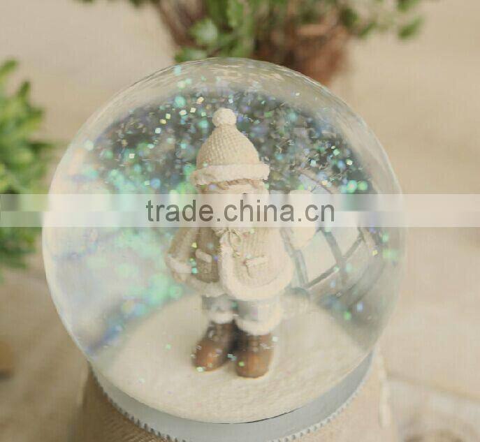 Best birthday gift resin glass snow globe with blowing snow snow ball