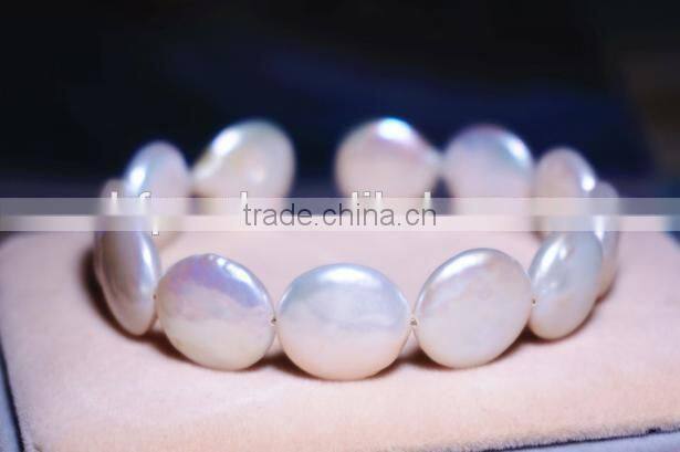 13-14mm white coin shape freshwater pearl bracelet