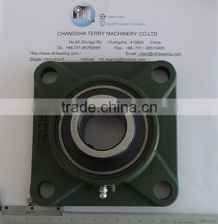 UCPA205 Pillow block bearing