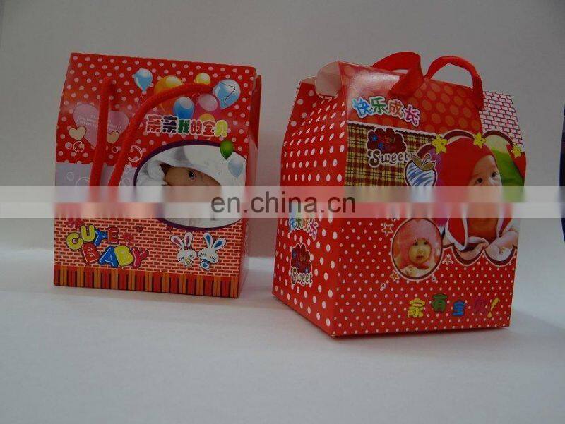 Factory directly !Promotional Customized lovely red paper box with gold stamp