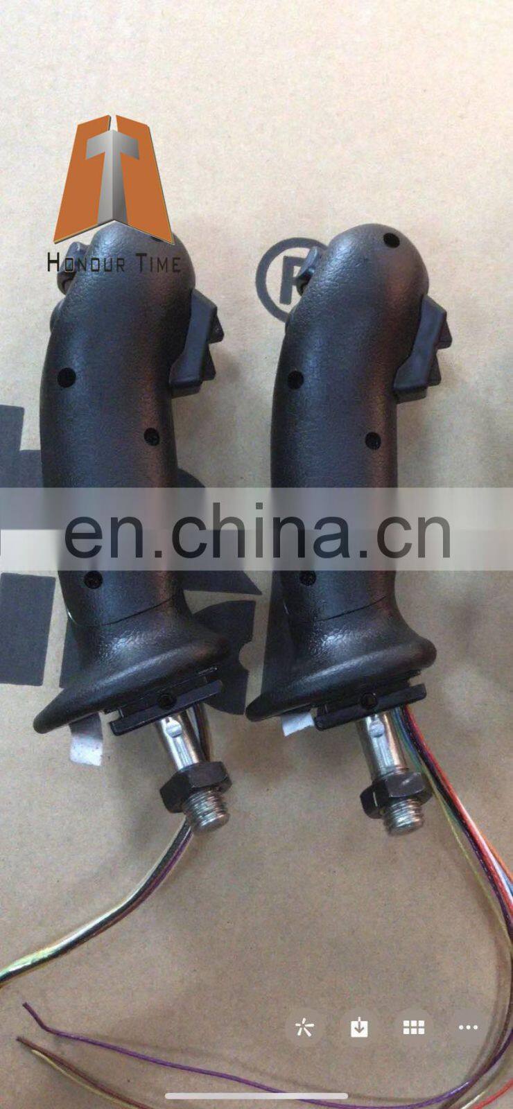 Excavator ZX140W-3 Joystick controller operating handle Pilot valve assy