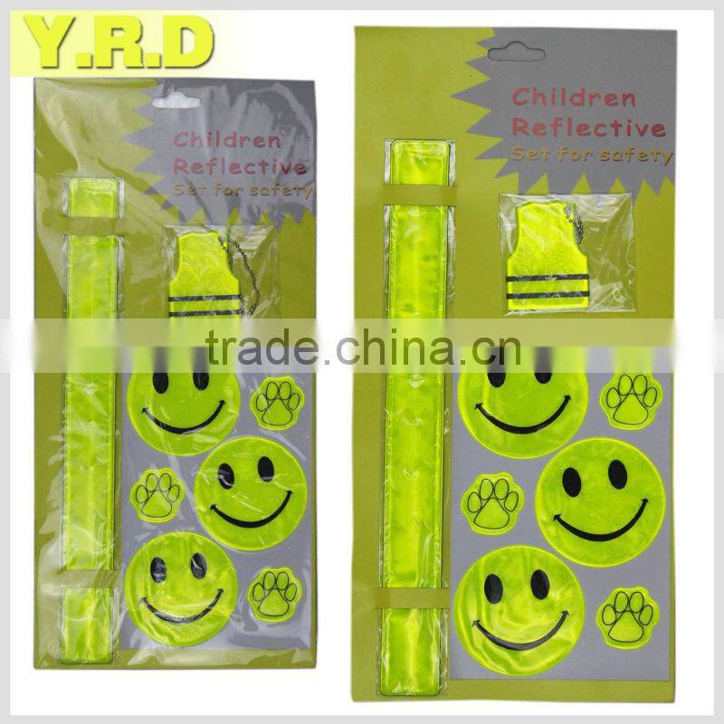 Reflective safety running set