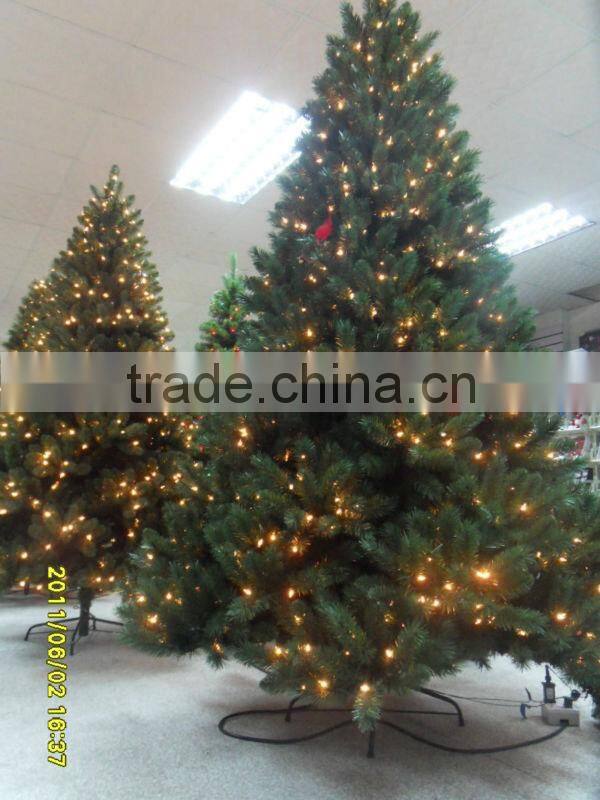 beautiful Christmas tree branch, Christmas tree pine branches