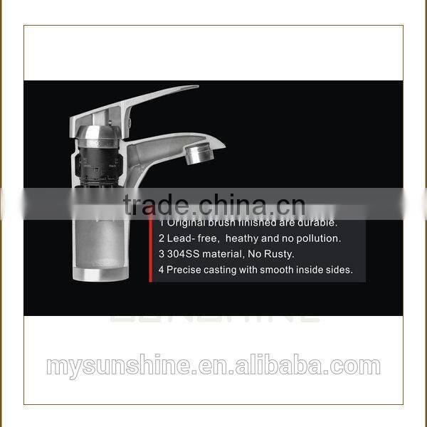 SS804G-D Modern design stainless steel Kitchen faucet Lead free Kitchen mixer