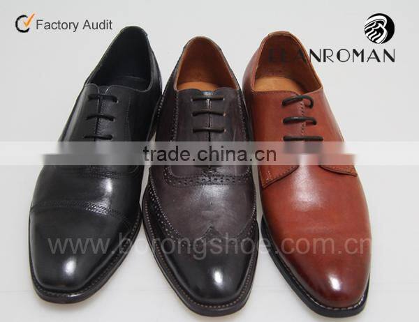Business men wingtip shoes Classical brogue shoes men