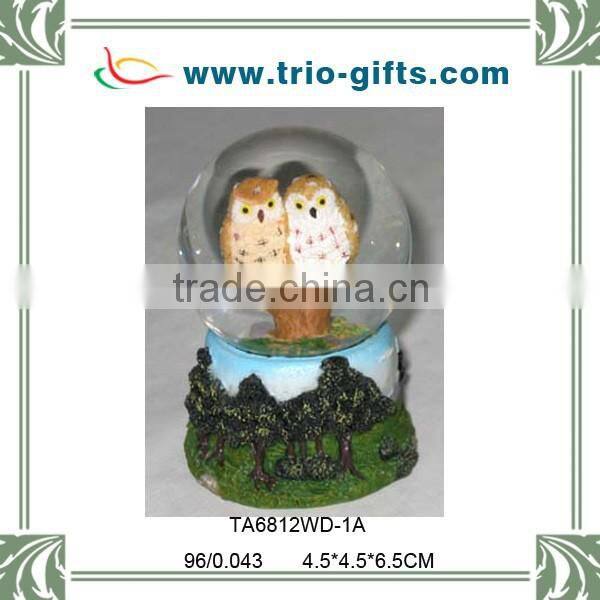 New Product Polyresin Seal Desgin Souvenirs Water Ball