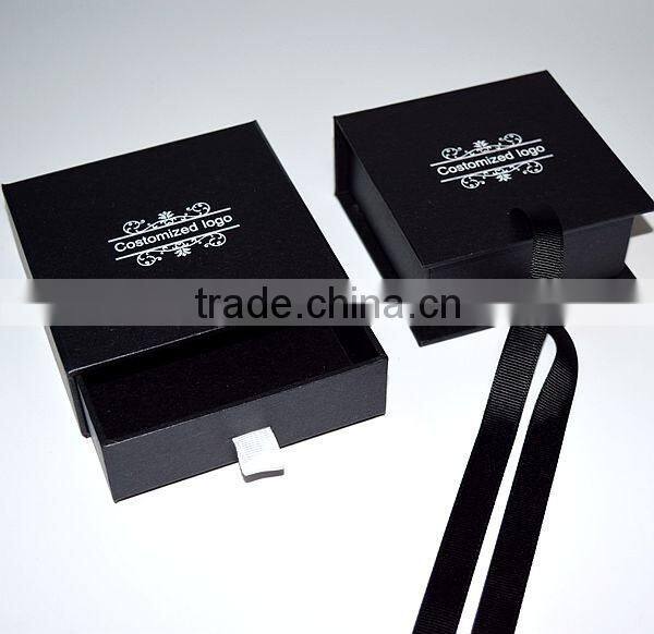 Matt black luxury cusom paper gift box packaging