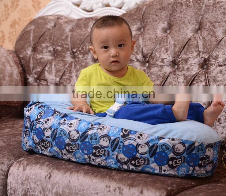 5 in 1 Multi-functional Infant Bed with Nursing Pillow inside
