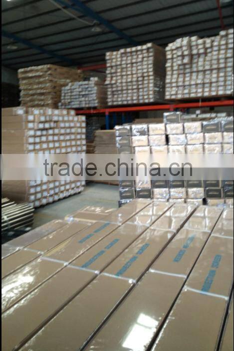 Scraping white plastic Manual screen wall mount touch projection screen