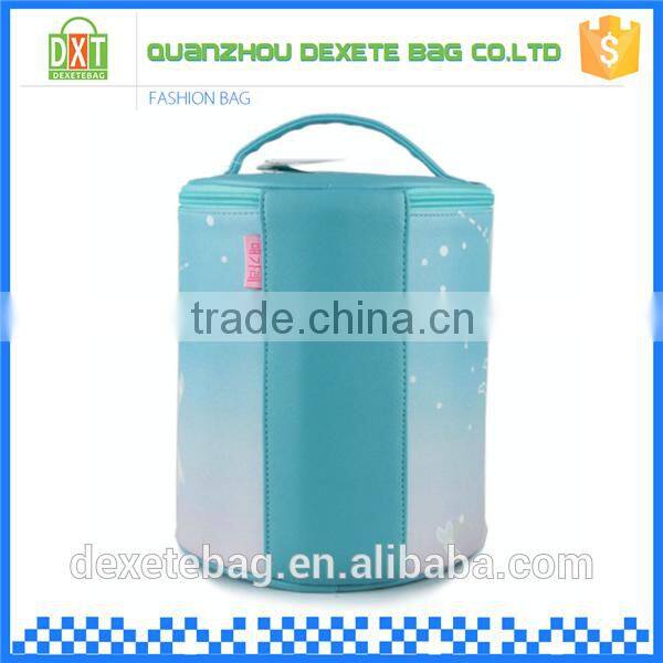 High quality barrel shaped polyester waterproof travelling washing bag