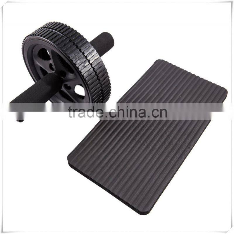 Abdominal Exercise Toning Wheel with Extra Thick Knee Pad Mat and Comfort Foam Handles