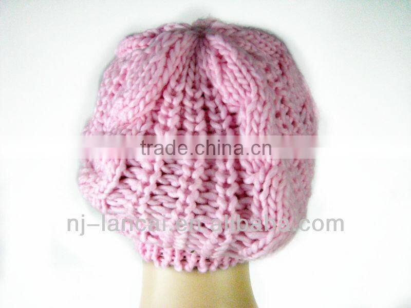 2016 fashion winter Ladies acrylic iceland knitted cable hat beret