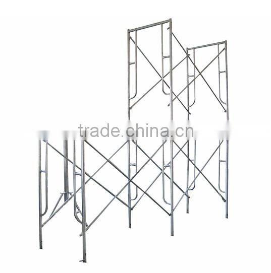 Tubular steel frame scaffolding