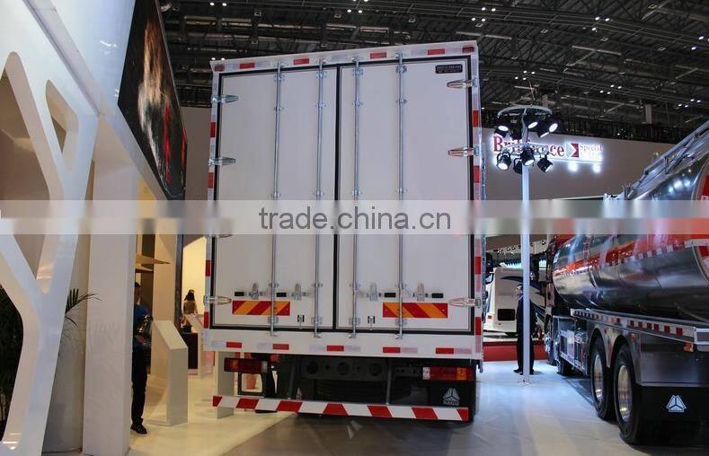 SINOTRUK Howo T5G 1.5 Row Motor Van 180HP 4X2