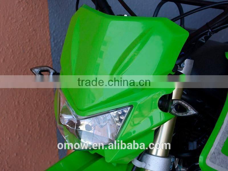 New Condition Manual Transmission Type 150cc Dirt Bike Motorcycle