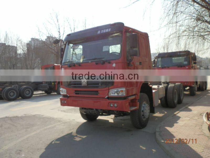 6X4 Sinotruk Howo tractor truck best price