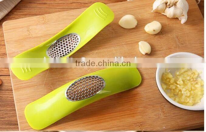 CY178 Novelty Kitchen Garlic Press garlic grinder