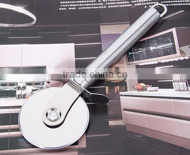 SS 18 8Special Stainless steel pizza cutter