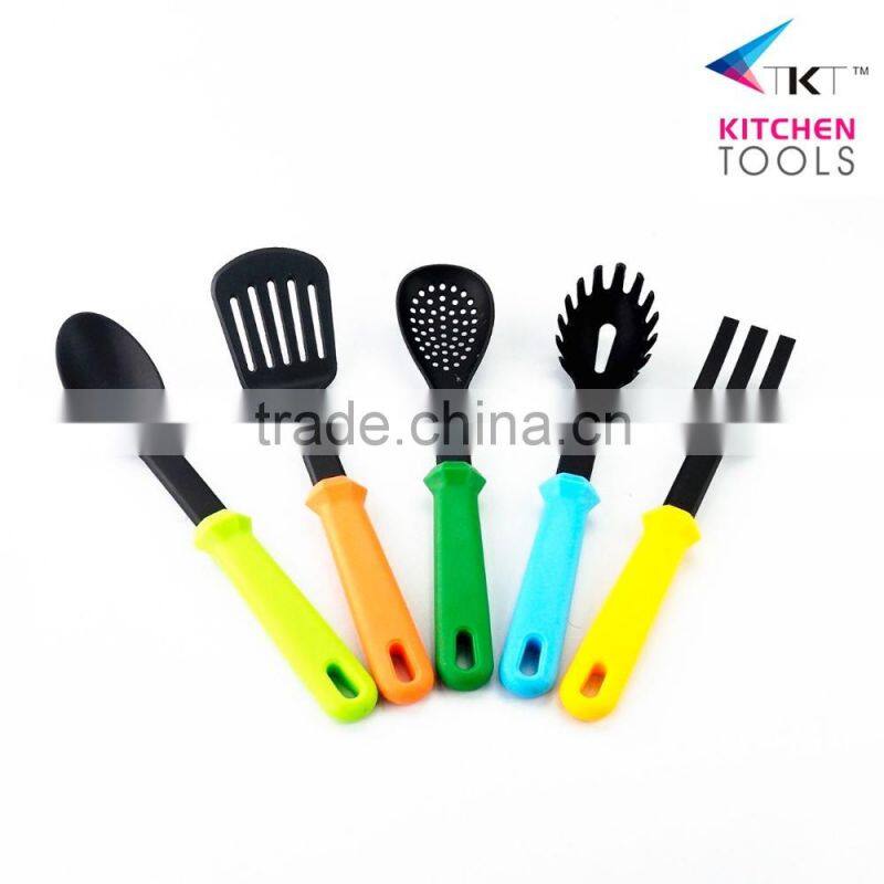 Wholesale high quality kitchen utensil set