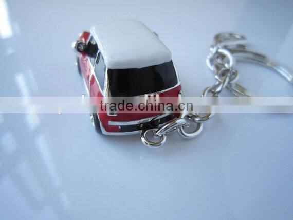 Fashion enamel keychain car keychain