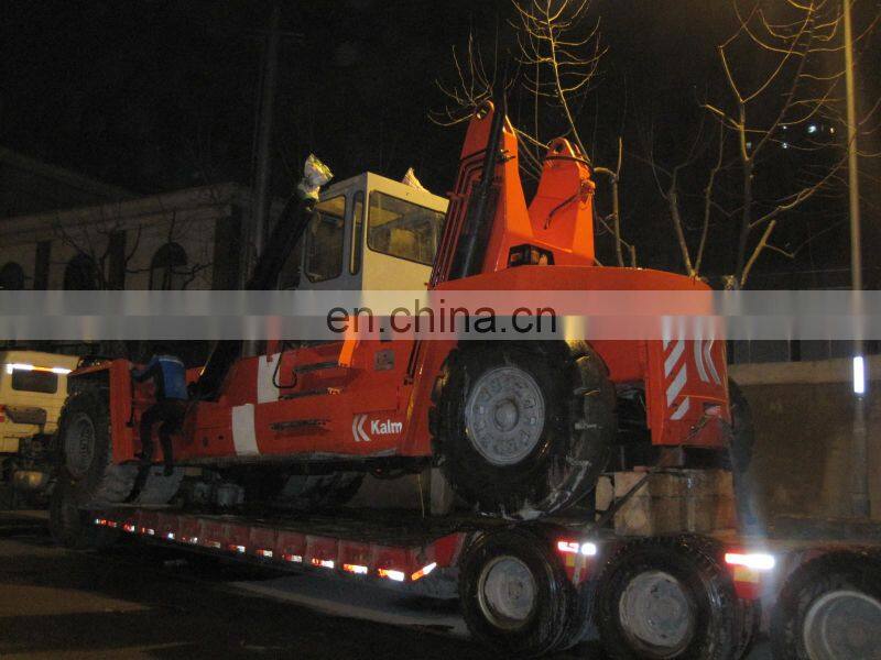 Kalmar DRF450 container reachstacker loading, loading service for Kalmar reach stacker